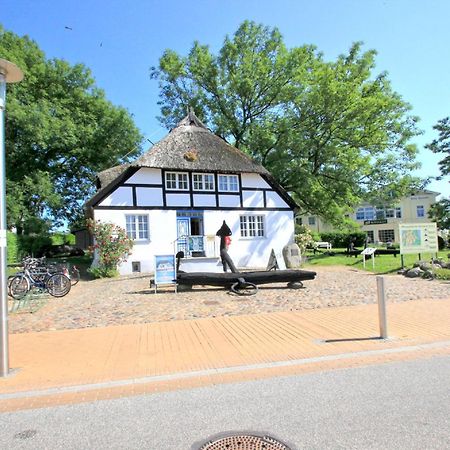 Terrasse, Gratis Nutzung Vom Ahoi Erlebnisbad Und Sauna In Sellin - Meeresblick Fewo 32 Goehren  Exteriör bild