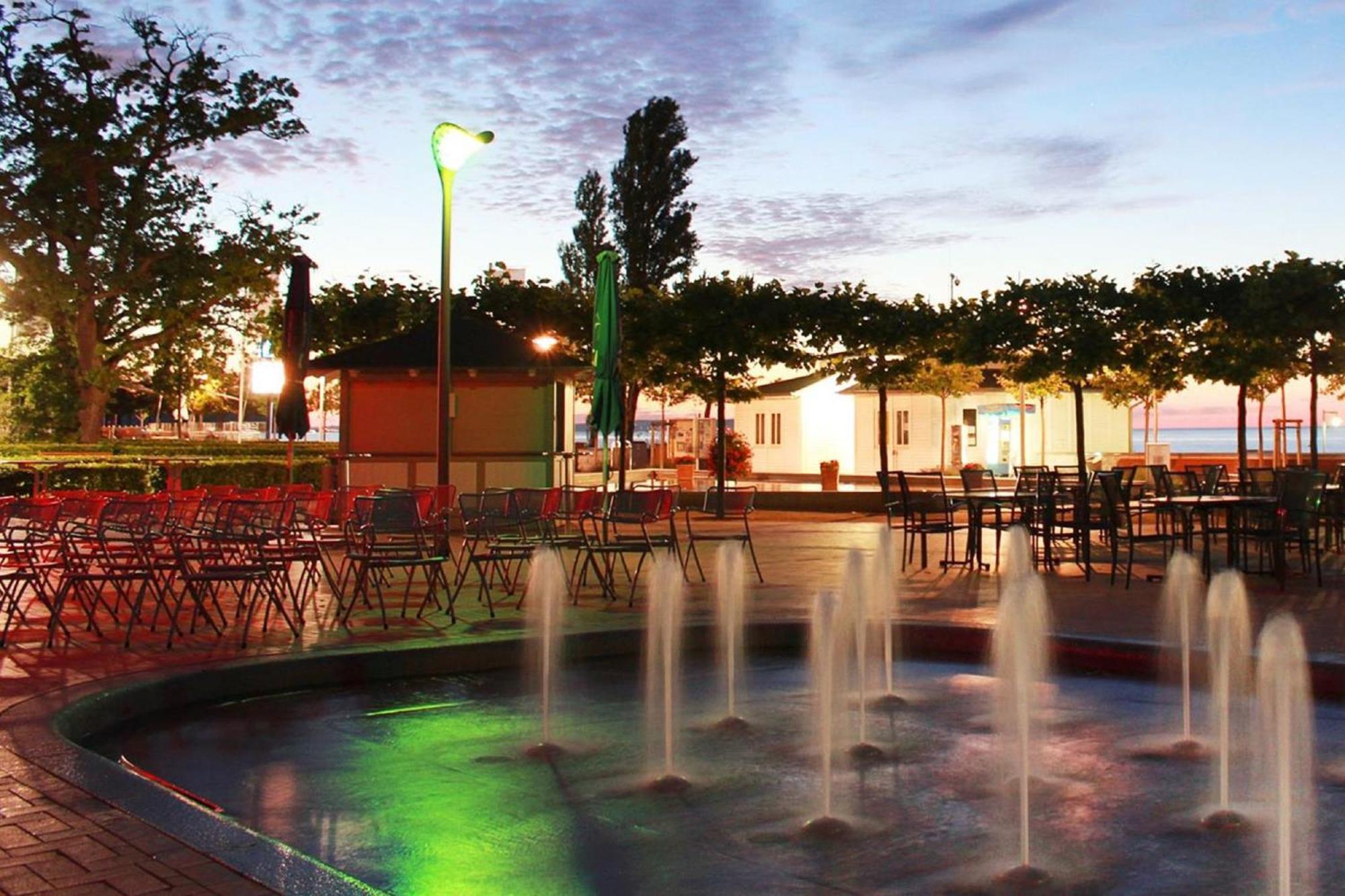 Terrasse, Gratis Nutzung Vom Ahoi Erlebnisbad Und Sauna In Sellin - Meeresblick Fewo 32 Goehren  Exteriör bild